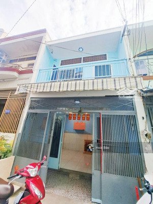 giáp tên lửa, quận 6 - xe hơi đỗ cửa - 34m2 (4x8.5), 2 tầng ở ngay - chỉ nhỉnh 3 tỷ