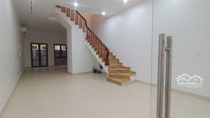 cho thuê tầng 1+2 đường tài lộc, gần phố đi bộ