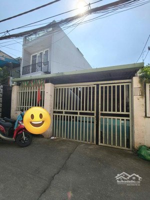 bán nhà bình đông, phường 14, quân 8 5,8x28m nở hâu 11 m tầm 54tr/m2 đất sổ riêng 8.7 tỷ tl mạnh