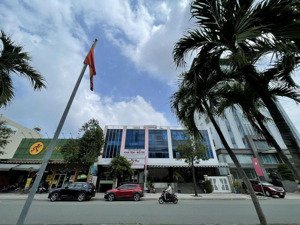 siêu hot!!! nhà mặt tiền đẹp đường trương gia mô phường cát lái quận 2