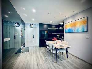 chủ nhà chuyển nơi ở cần bán căn hộ cao cấp 3pn 80m2, view hồ quanh năm mát mẻ, nội thất cao cấp