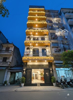 tòa chdv cầu diễn 114m2 x 7 tầng thang máy 28 phòng full đồ - mặt tiền bề thế dòng tiền 150tr/tháng