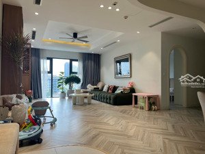 chính chủ bán gấp căn 145m2, 3pn tòa paragon trung tâm cầu giấy giá 13,8 có tl tỷ, lh: 