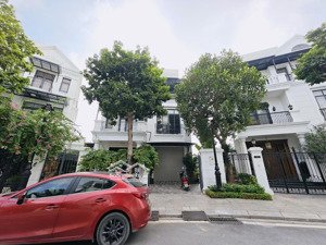 cơ hội hiếm có! biệt thự đơn lập view hồ vinhomes marina - 360m - nội thất siêu sang!