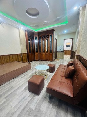 cho thuê phòng đẹp đủ nội thất khu an ninh, đầy đủ tiện ích, vân tay, giờ giấc tự do.