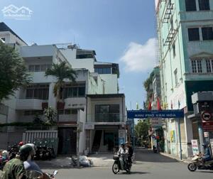 Góc 2 mặt tiền 405B Sư Vạn Hạnh Phường 12 Quận 10 ngay Vạn Hạnh Mall DT 4x17m kết cấu 2 tầng giá 33 tỷ