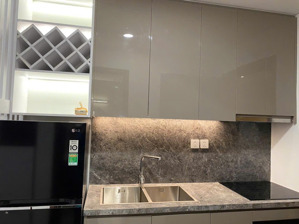 bán studio m2, masterise homes, vhocp1, sẵn hđ thuê, nhà full đồ, vị trí trung tâm, giá 2,5 tỷ