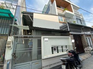 bán nhà hẻm xe hơi khu bàu cát p14 tân bình. dt 4x23m, 2 tầng. giá chỉ 11.5 tỷ