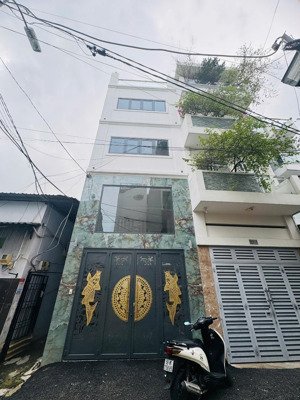 bán nhà 4,15x13m giá 10,6 tỷ hẻm 8 m 793 p. tân hưng quận 7