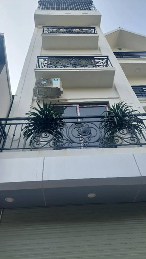 bán nhà phố vĩnh hưng, hoàng mai, hà nội, 5 tầng, mặt tiền 3.5m, 57m2, thang máy, giá 13,5 tỷ.
