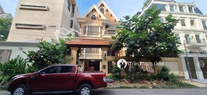 chính chủ gửi cho thuê biệt thự 204/8 nguyễn văn hưởng, p. thảo điền, q2, 15x25.5m, 