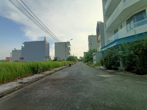 trường lưu đất 56.5m hxh 7m gần chợ long trường quận 9 - 2.98 tỷ