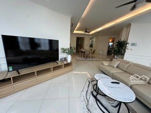 tôi sang nước ngoài định cư cần bán căn hộ keangnam 3n 107m 11 tỷ. lh: 