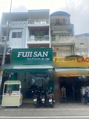 cần bán gấp nhà mặt tiền đào duy từ - phường 5 quận 10