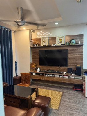 gia đình không có nhu cầu ở nên cần bán nhanh căn 2pn tại helios 75 tam trinh