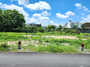 bán gấp 105m2 thổ cư, mặt tiền nhựa, chỉ 1 tỷ 280 sổ sẵn, gần bệnh viện củ chi