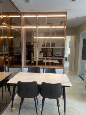 cho thuê cc vinhomes gocho thuê cc vinhomes golden river ba son, 25 triệu, 70m2, 2pn, 2wc, view đẹp