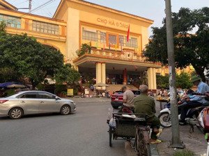 bán nhà văn quán - lê lợi ngay chợ hà đông, cầu trắng, dt 36m2 ngõ oto đậu ngay gần, chỉ 6tỷ3