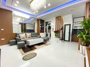 bán nhà siêu đẹp quan nhân 10m ra ô tô, 20m ra phố, 7 tầng 38m2 thang máy mới tinh ở, cho thuê tốt