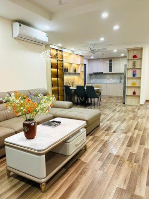 bán căn hộ 3pn giá tốt nhất thị trường 2025. lh em: 