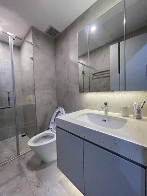 bán nhà phố việt hưng (hàng xóm vinhomes)- 5 tầng- nhà đẹp lung linh- sổ hồng chính chủ- vào ở ngay