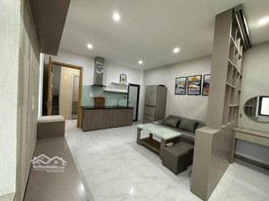 chính chủ cho thuê căn hộ 1 ngủ 45m2 studio phố nguyễn sơn gần đoàn bay giá 5.5 triệu: 