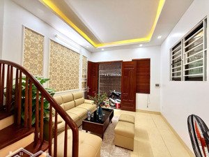 bán nhà kề cầu giấy 8.6 tỷ - pháo đài láng gần nguyễn khang, quan hoa, nguyễn chí thanh, xuân thủy