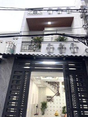 giảm sốc 500tr chủ bán gấp căn nhà lê văn thịnh vị trí đẹp kinh doanh sầm uất nằm gần ngay bv