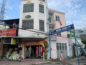 đất trống oto quay đầu gần ngã 3 thuận tiện buôn bán nỡ hậu tài lộc