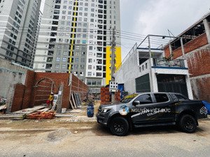 đất ngay chân cổng chung cư bcons garden ngay kcn sóng thần và gần vincom dĩ an