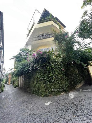 duy nhất! bán siêu phẩm góc 2 mt ngay thảo điền,quận 2 -(14x12m)-4 tầng- hđt: 95 tr/th -chỉ 25.5 tỷ