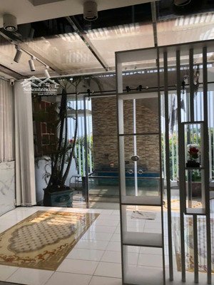 bán nhà đẹp khu ao sen - đối diện công viên 5x20m 4 tầng vào ở liền