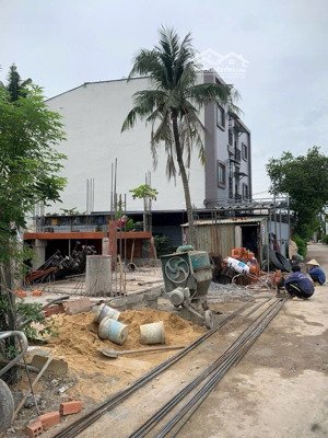 mặt tiền 185 vườn lài, 5x28m giá 8.750 tỷ, xây cao tầng thích hợp xây căn hộ dịch vụ