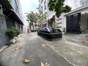 giảm sâu 1 tỷ -nhà 3 tầng 113m2 khu vip p16 gò vấp - hxh 8m - ngang 5,6m