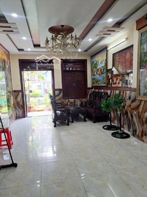 kế aeon tân phú đường số 4 bình hưng hòa bình tân 4x28m, 4 tầng đường trước nhà xe tải tránh nhau