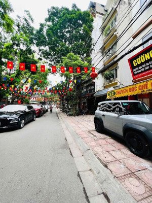 bán nhà mặt phố huỳnh thúc kháng 62m2 22 tỷ