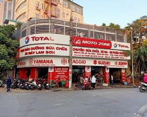 cho thuê nhà mặt phố lò đúc, dt 60m2 x 3.5 tầng, mt lô góc 15m, vị trí đẹp, giá tốt