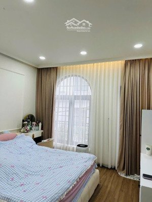 hẻm xe tải đs 59 phạm văn chiêu p14 gò vấp dt: 4x12m vuông vức kết cấu: trệt + lầu btct