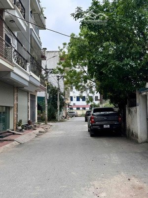 nhà đẹp lai xá 6 tầng thang máy ô tô ngủ trong nhà