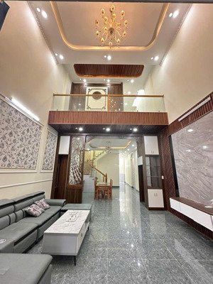 chỉ 1,32 tỷ sở hữu nhà có dòng tiền cực tốt,tại đ.nguyễn chí thanh,p.bình nhâm,shr, cách tttm 300m