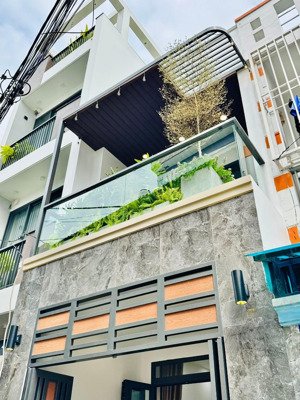 hạ giá sâu bán gấp đường 6m bà lê chân,tân định,q1 giá 4tỷ5/60,9m2 cho thuê 30tr gần chợ tân định