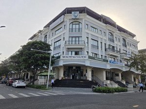 (bán gấp) siêu phẩm căn góc ngân hàng đường 29 trái tim kinh doanh tp. thủ đức