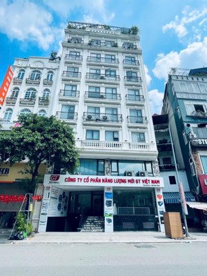 hấp dẫn! cho thuê toà nhà mới phố hào nam. mt 7m- diện tích 156m2- xây 7 tầng +1h. giá thuê 150tr.