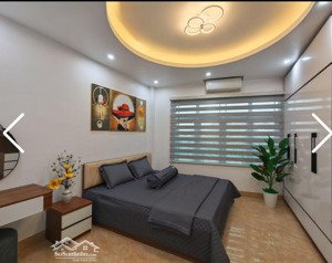 nhà thạch bàn lô góc 2 mặt đường ô tô tránh, 70m, 3t, 5.5m mặt tiền 13.5 tỷ.