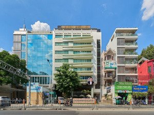 siêu phẩm giá sốc, bán gấp để thanh khoản cuối năm, tòa nhà hầm 7 tầng + biệt thự bán bằng giá đất