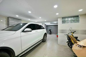 biệt thự lam sơn p6 bình thạnh.dt 8 x 21. 4 tầng.nhà mới 40ty hdt 70 triệu