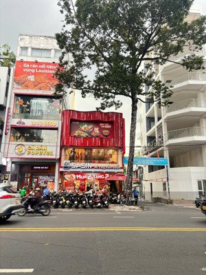 siêu phẩm góc 2 mt an dương vương p4 q5 dt 7m x 21m hđt 120tr/th giá giảm về 99 tỷ