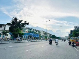 cho thuê mặt tiền dương quảng hàm p5, gò vấp ( 1000m2 ) 25x40m sầm uất - trống suốt