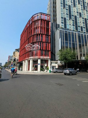 chủ gửi bán gấp góc 2 mt ngay vạn hạnh mall, q10 - (7 x 20) - h 6 lầu - hdt 180triệu - 51tỷ