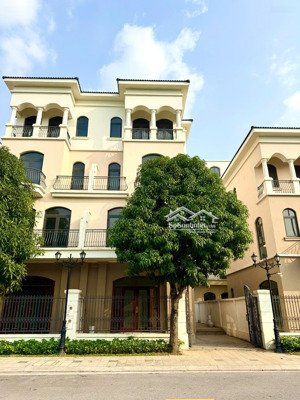 biệt thự song lập tại chà là sở hữu công viên, bể bơi ngay trước cửa nhà, 128m, 4,5 tầng, 160tr/m2